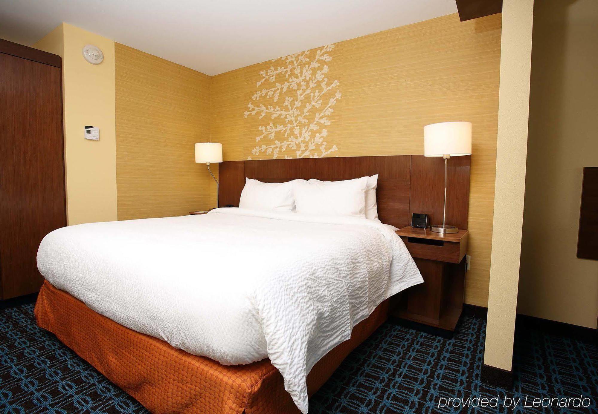 Fairfield Inn & Suites By Marriott East Grand Forks Exterior photo